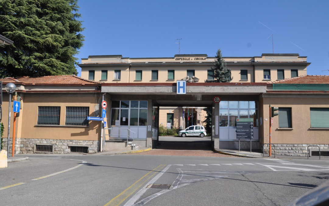 Stipula contratto d’opera per lo Stone Centre all’Ospedale di Cantù